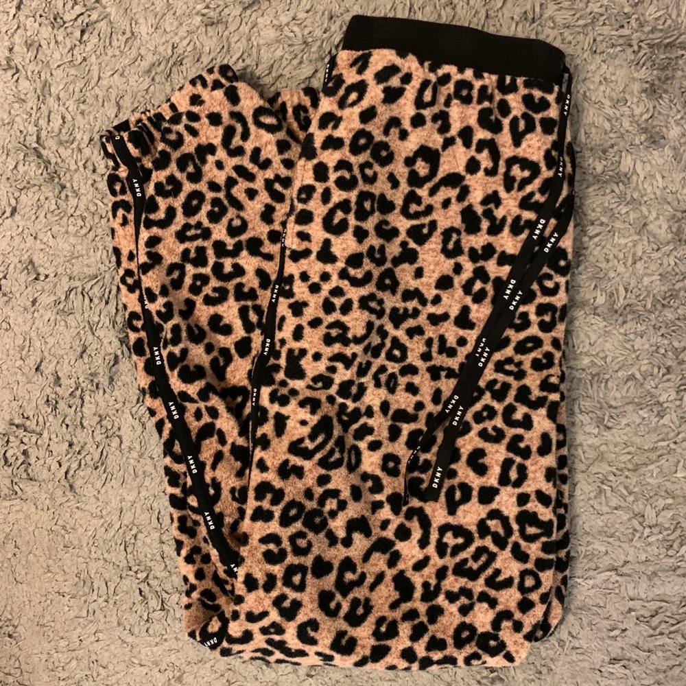 DKNY Cheetah Print Jogger Pajama Pants w/ Pockets